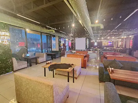 Satılır obyekt 400 m²