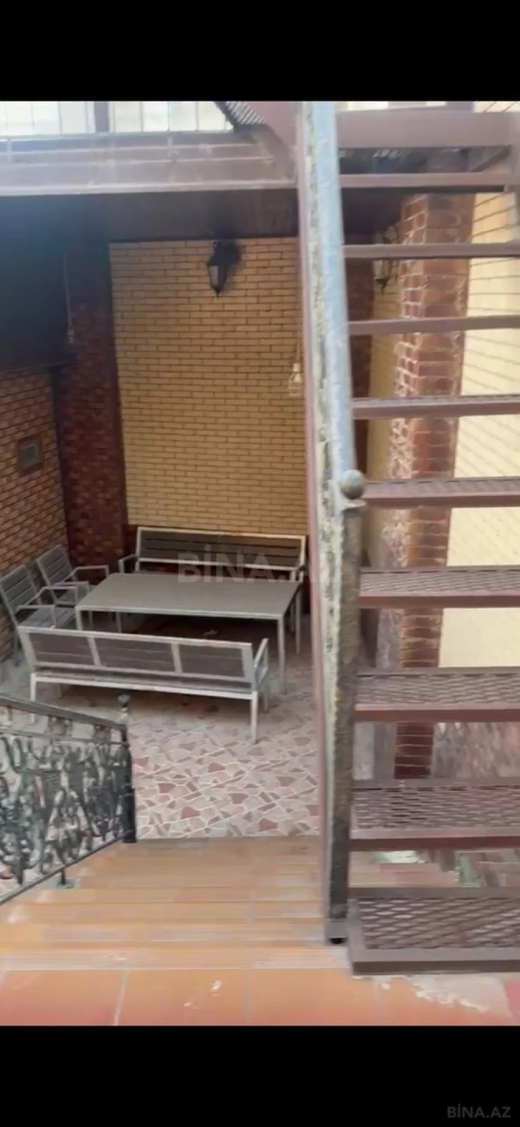 Kirayə verilir 4 otaqlı həyət evi 210 m²