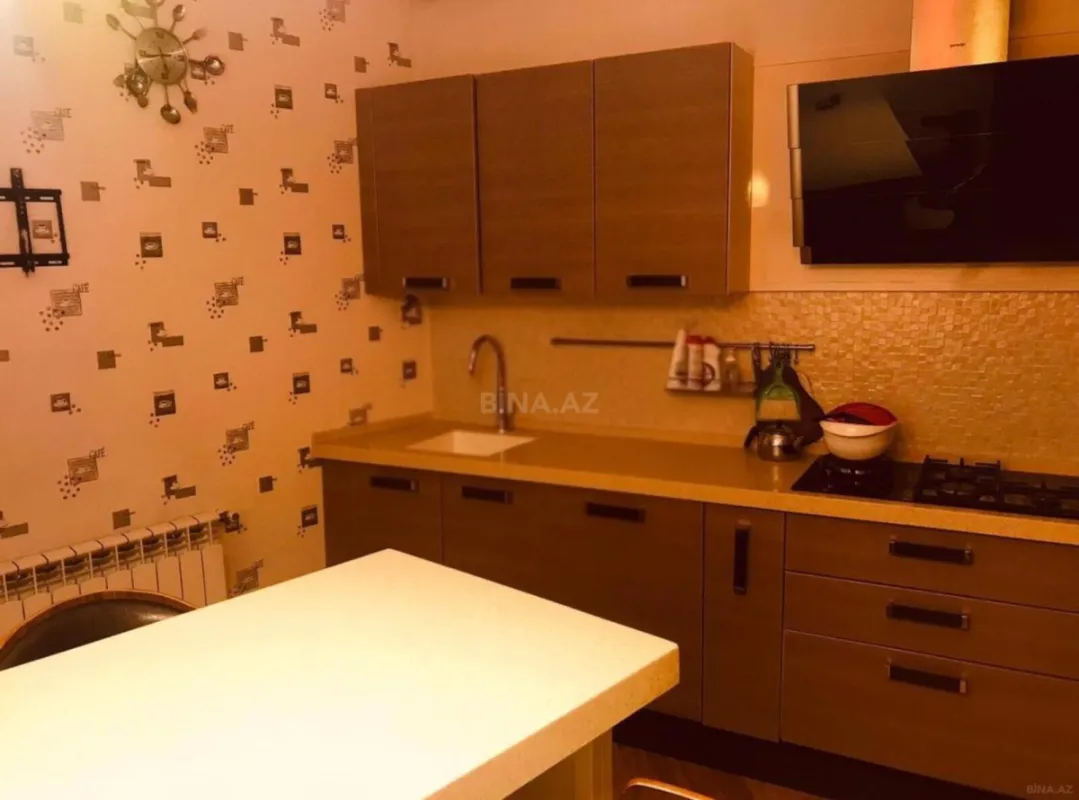 Kirayə verilir 4 otaqlı həyət evi 210 m²