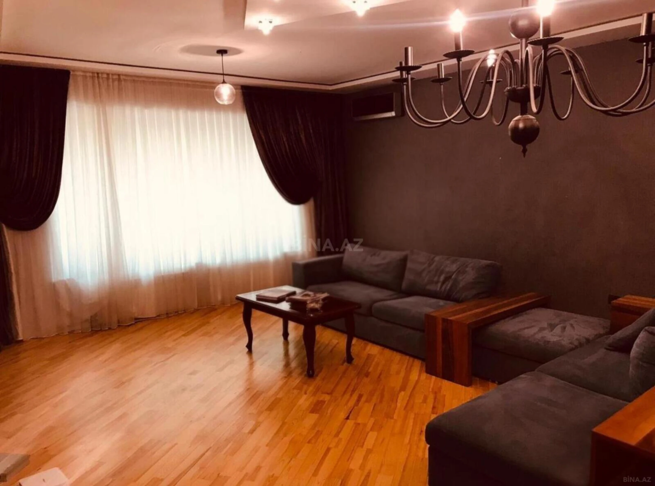 Kirayə verilir 4 otaqlı həyət evi 210 m²
