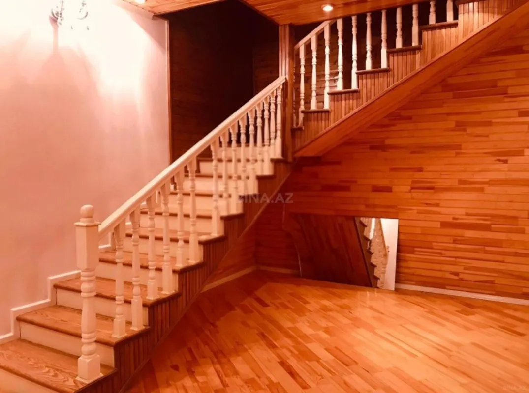 Kirayə verilir 4 otaqlı həyət evi 210 m²