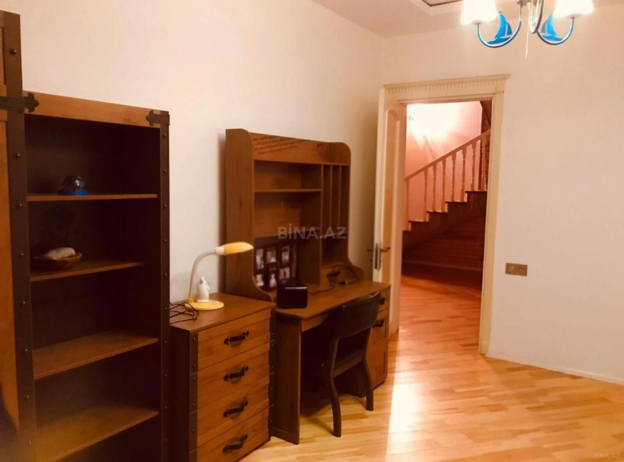 Kirayə verilir 4 otaqlı həyət evi 210 m²