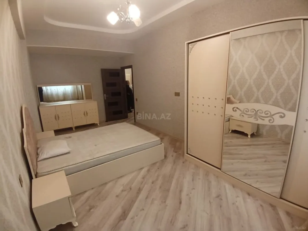 Kirayə verilir 2 otaqlı mənzil 100 m²