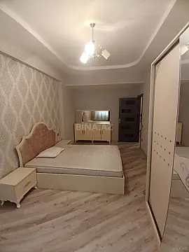 Kirayə verilir 2 otaqlı mənzil 100 m²