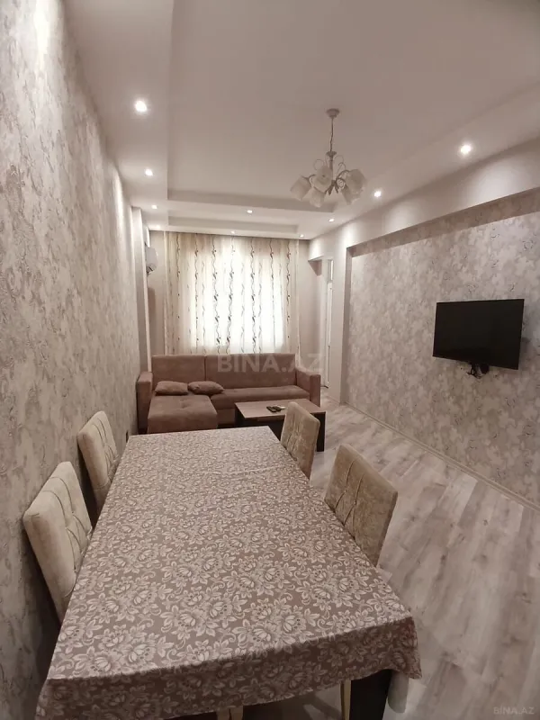 Kirayə verilir 2 otaqlı mənzil 100 m²