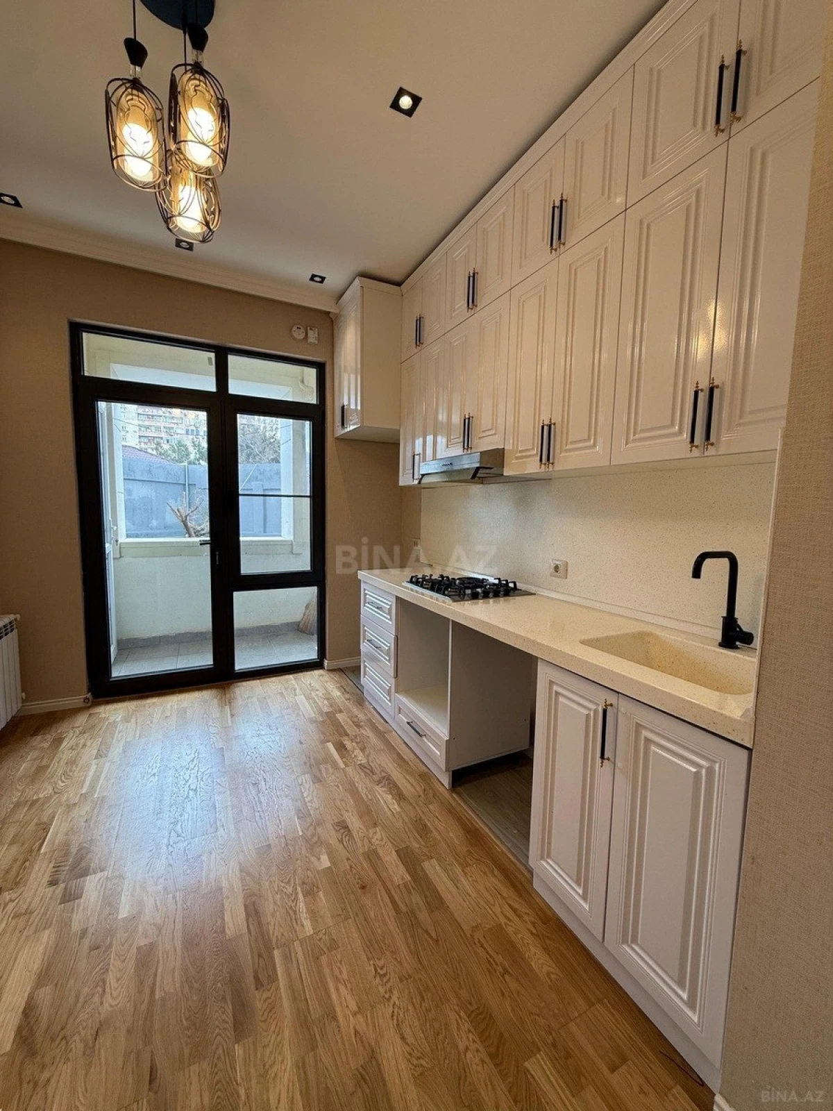Satılır 3 otaqlı mənzil 66 m²