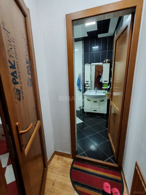 Satılır 7 otaqlı həyət evi 240 m²