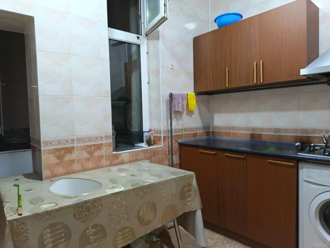 Satılır 4 otaqlı mənzil 85 m²
