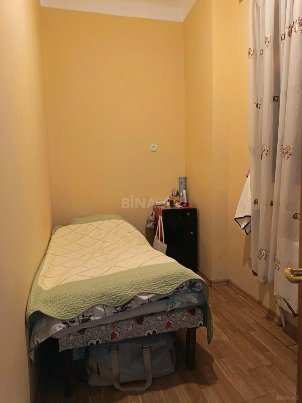 Satılır 4 otaqlı mənzil 85 m²