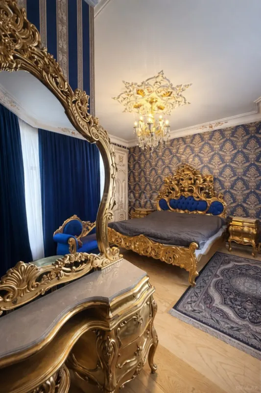 Satılır 3 otaqlı mənzil 195 m²