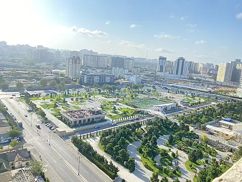 Satılır 3 otaqlı mənzil 162 m²