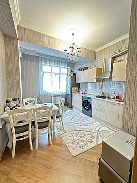 Satılır 2 otaqlı mənzil 103 m²