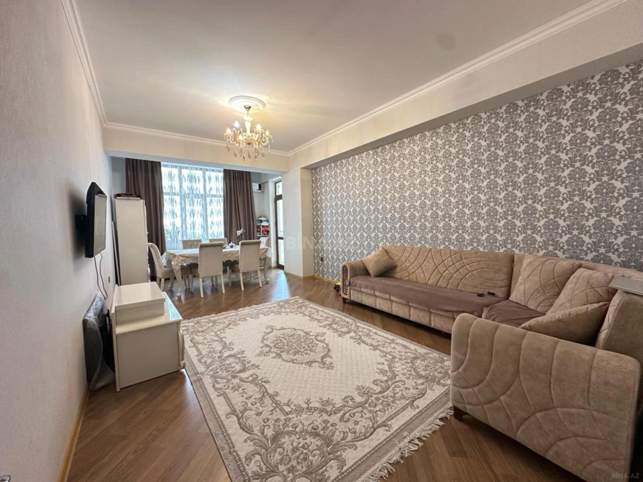 Satılır 2 otaqlı mənzil 103 m²