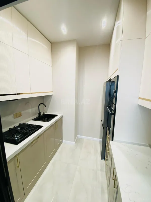Kirayə verilir 2 otaqlı mənzil 70 m²