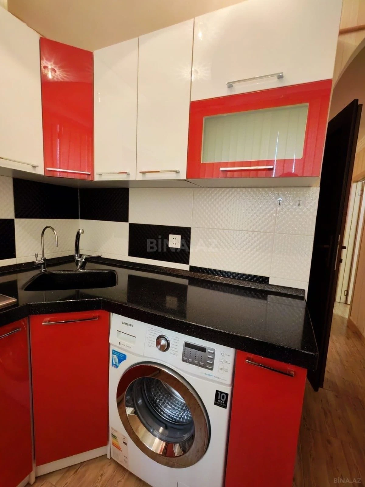 Satılır 1 otaqlı mənzil 32 m²