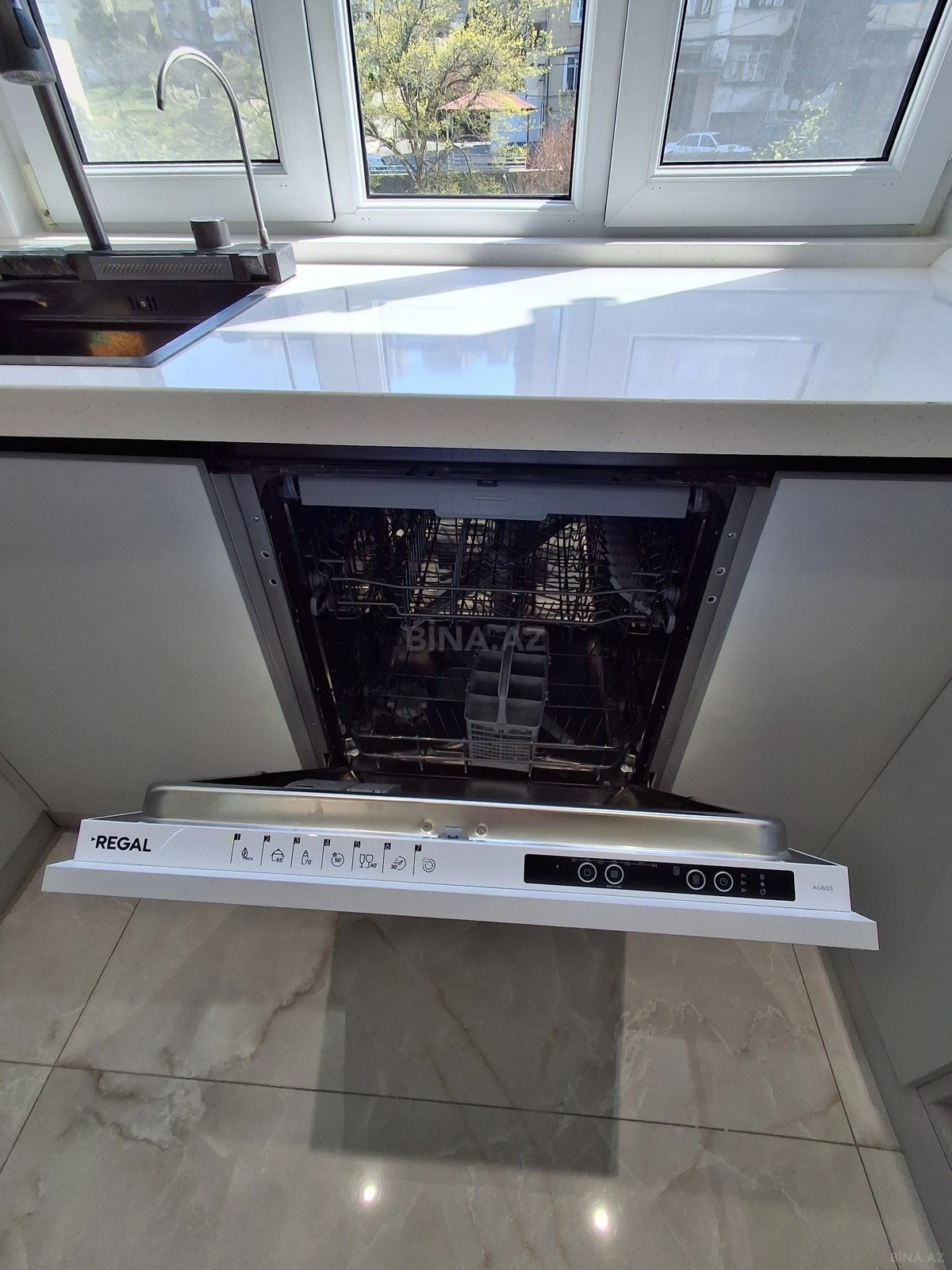 Satılır 3 otaqlı mənzil 80 m²