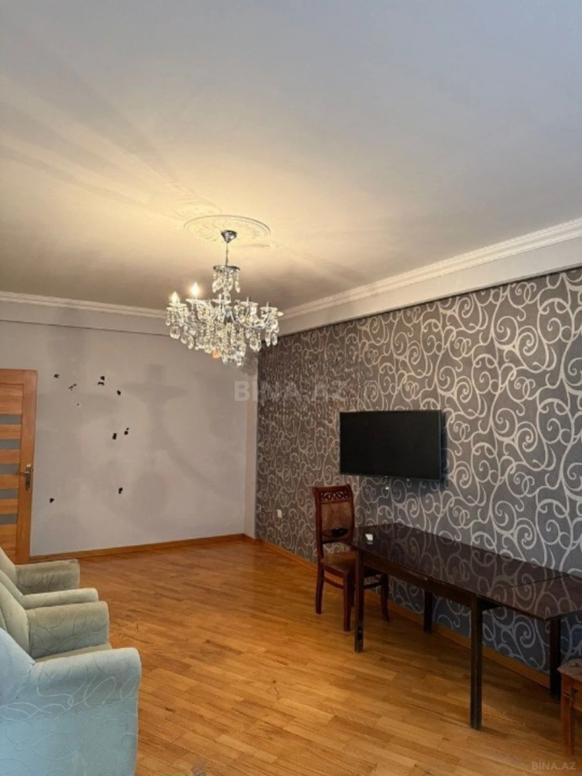 Satılır 2 otaqlı mənzil 89 m²