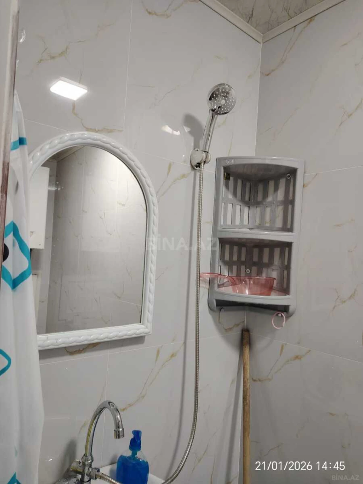 Kirayə verilir 2 otaqlı mənzil 40 m²