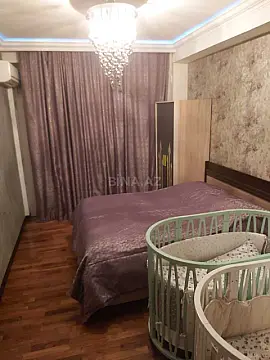 Kirayə verilir 2 otaqlı mənzil 70 m²