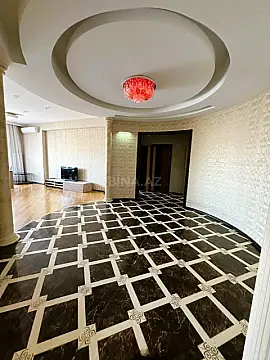 Kirayə verilir 4 otaqlı mənzil 147 m²