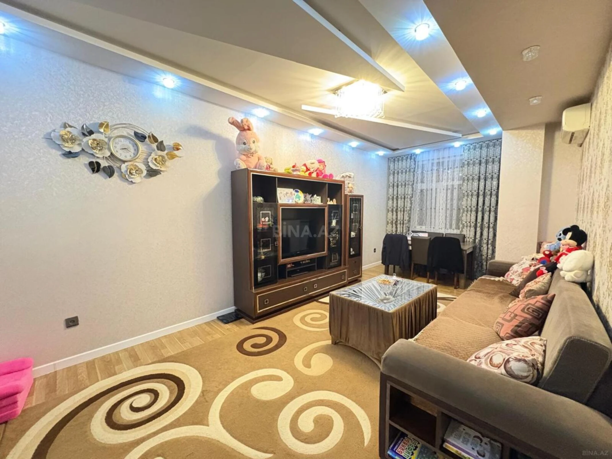 Satılır 2 otaqlı mənzil 86.6 m²