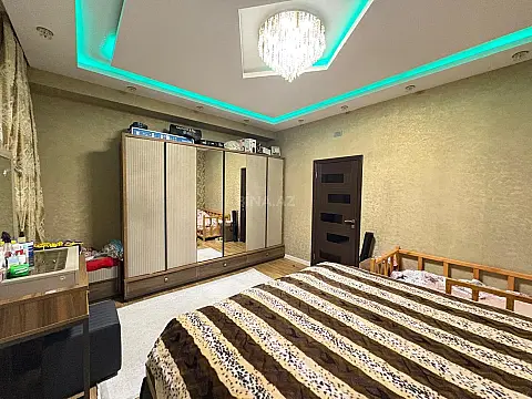 Satılır 2 otaqlı mənzil 86.6 m²