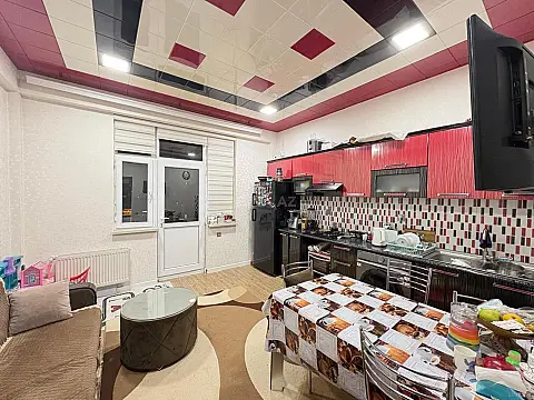 Satılır 2 otaqlı mənzil 86.6 m²