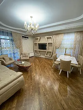 Kirayə verilir 3 otaqlı mənzil 140 m² — Bakı, Nərimanov 3 otaq 140.00 m²