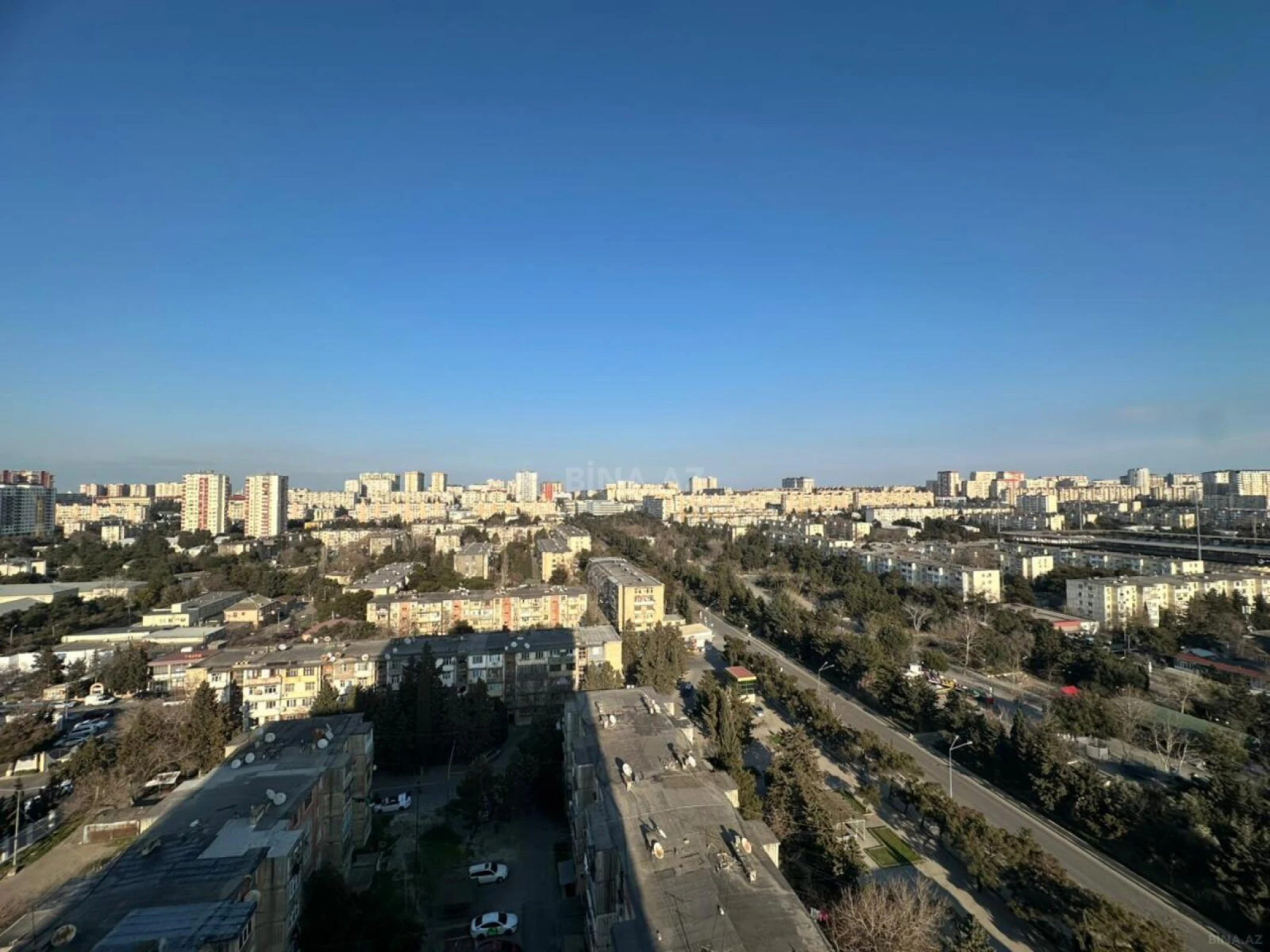 Satılır 3 otaqlı mənzil 111 m²