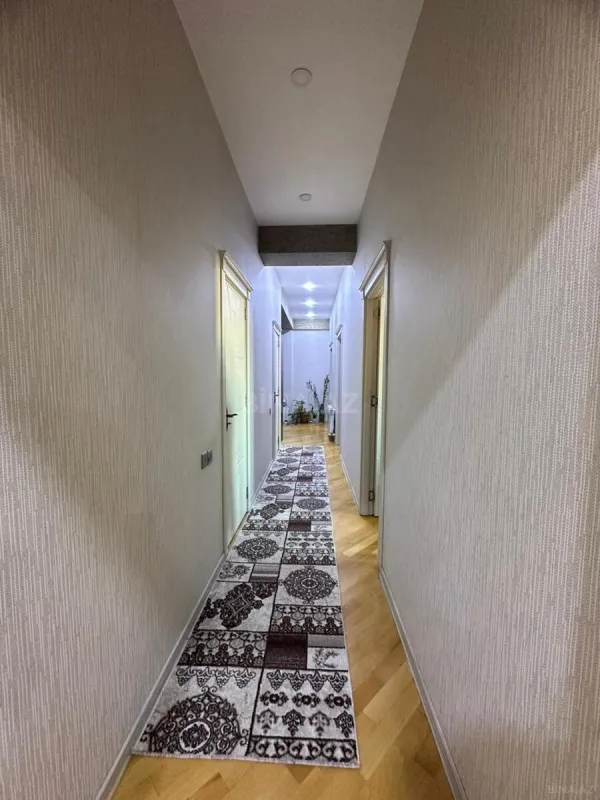 Satılır 3 otaqlı mənzil 111 m²