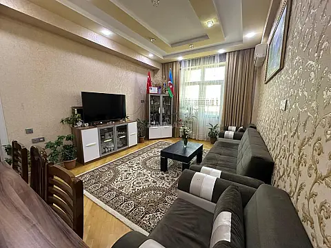 Satılır 3 otaqlı mənzil 111 m²