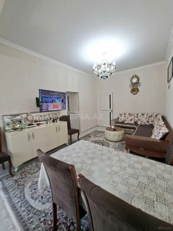Satılır 2 otaqlı mənzil 65 m²