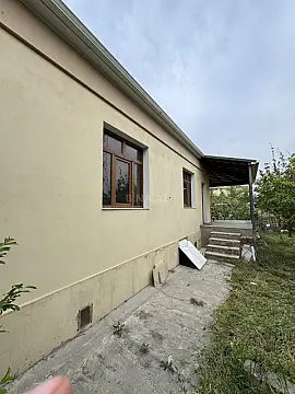 Satılır 3 otaqlı həyət evi 105 m²