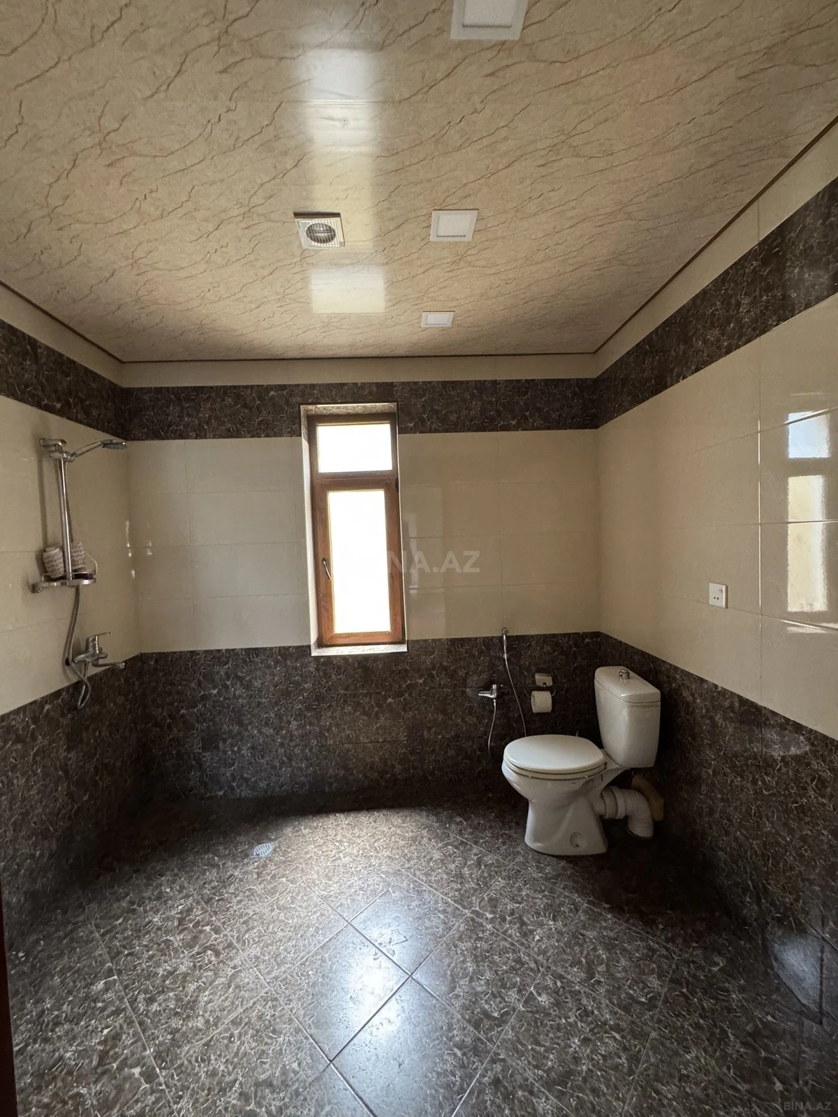 Satılır 3 otaqlı həyət evi 105 m²