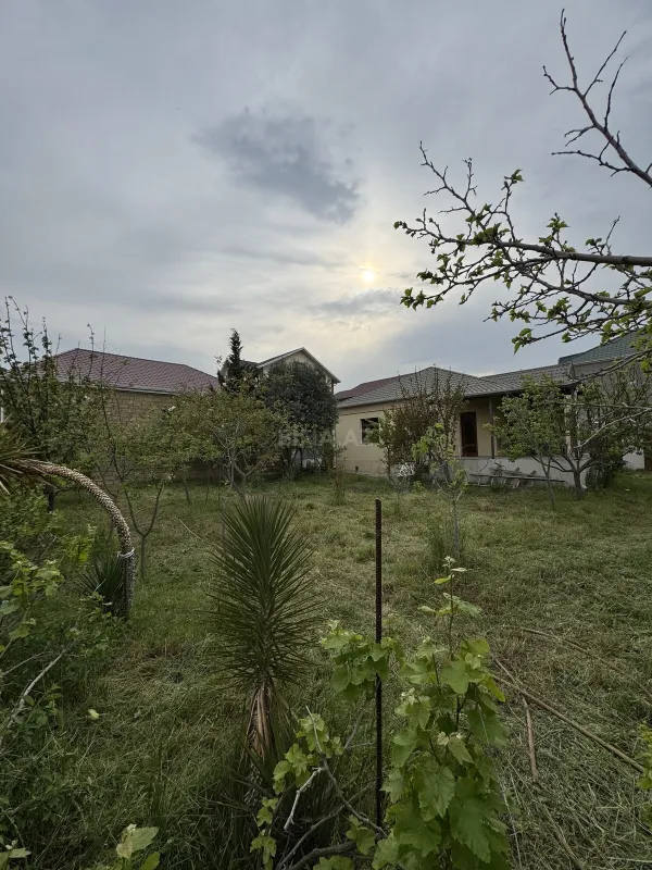 Satılır 3 otaqlı həyət evi 105 m²