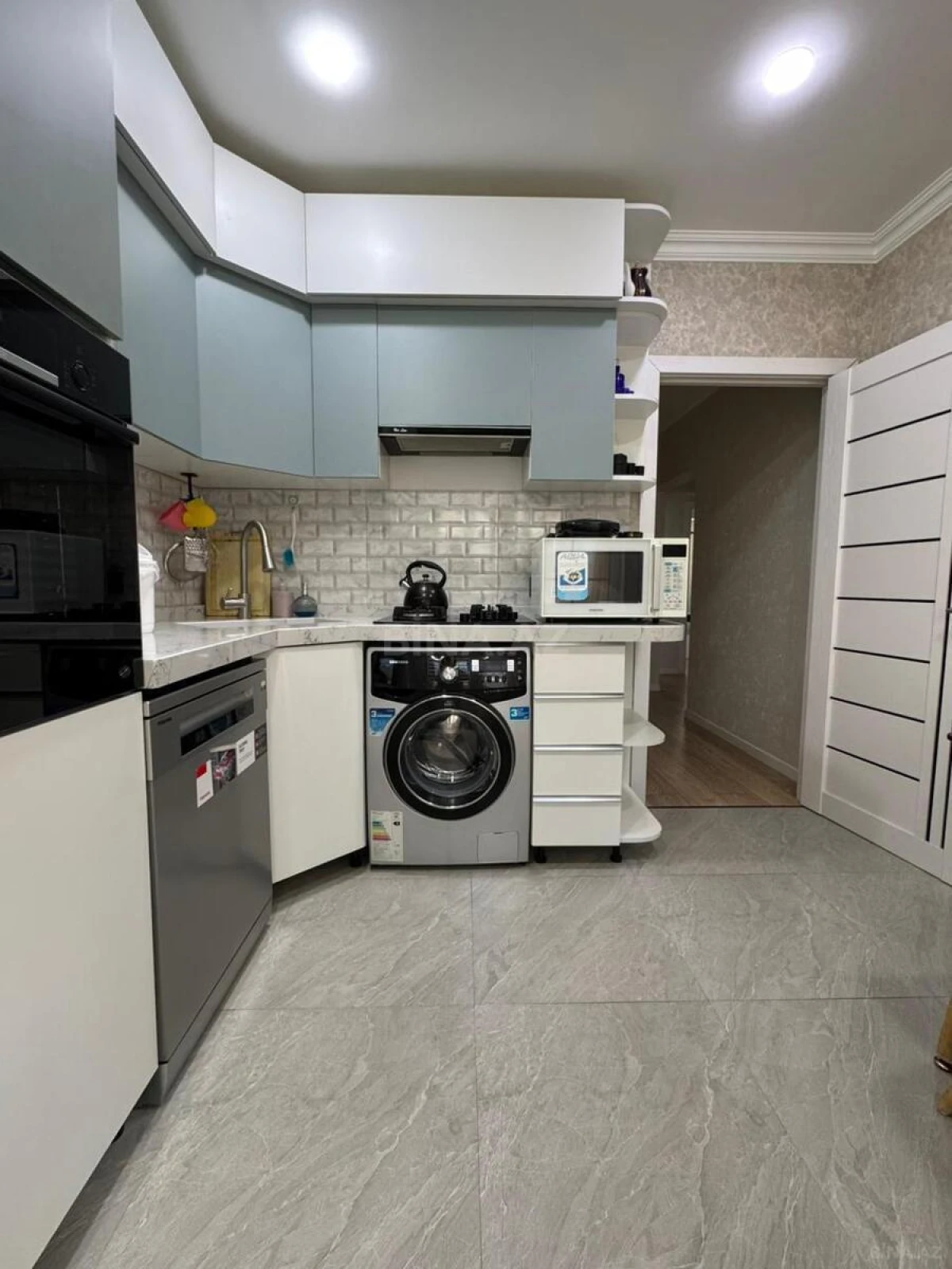 Satılır 3 otaqlı mənzil 70 m²