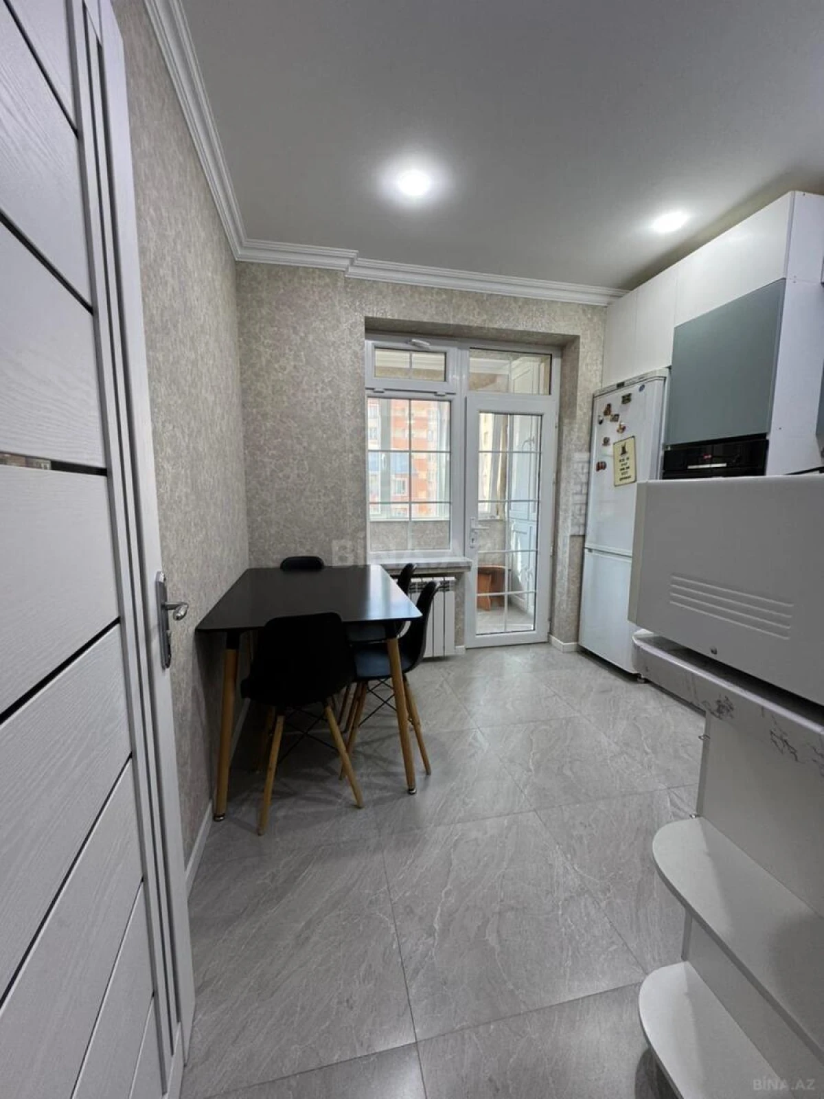 Satılır 3 otaqlı mənzil 70 m²