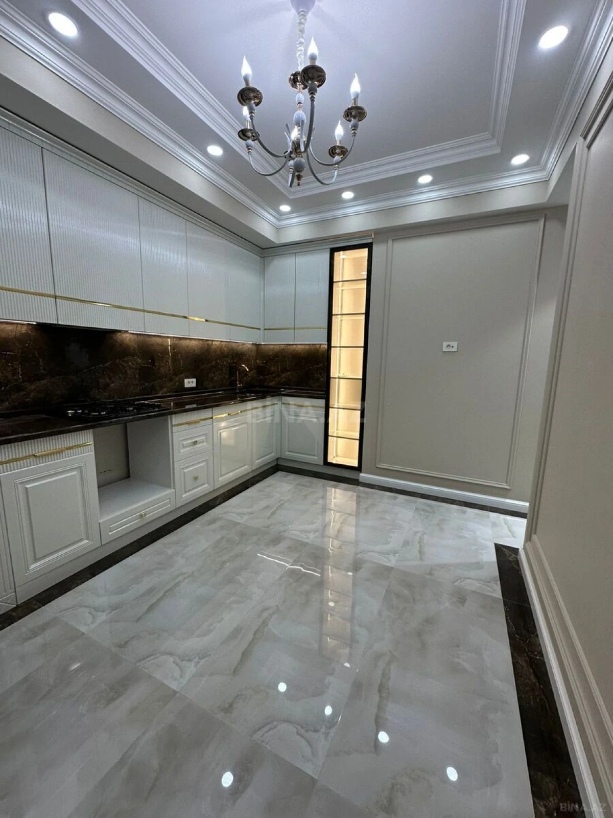 Satılır 3 otaqlı mənzil 90 m²