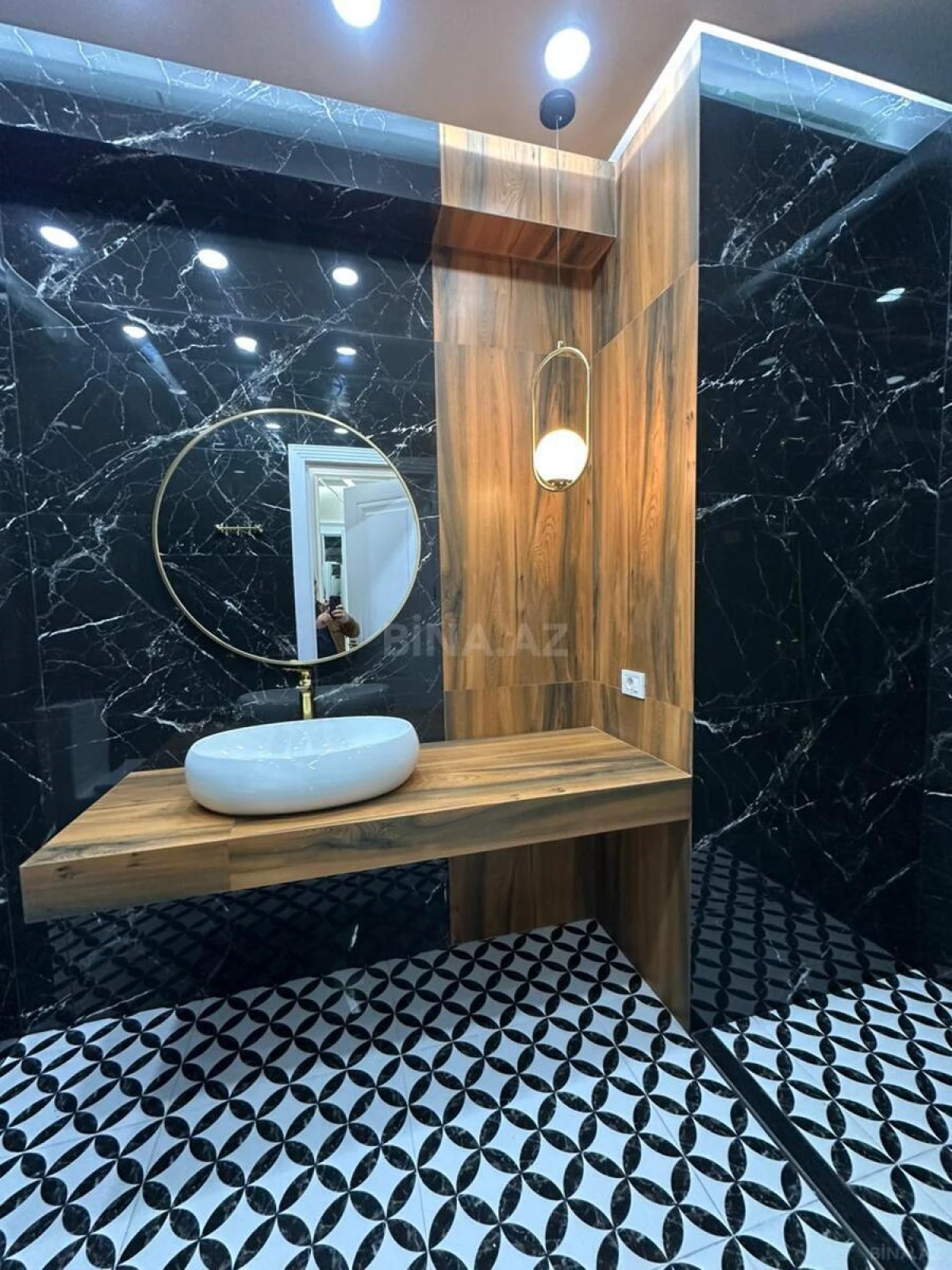 Satılır 3 otaqlı mənzil 90 m²