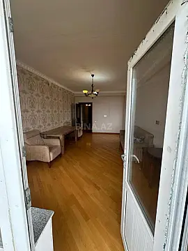 Satılır 2 otaqlı mənzil 87 m²