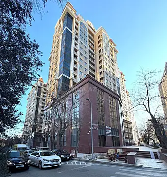Satılır 3 otaqlı mənzil 110 m² — Bakı 3 otaq 110.00 m²
