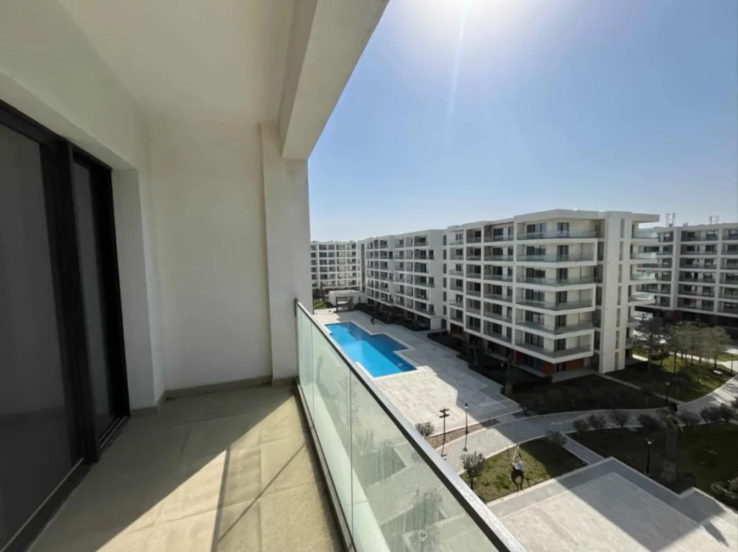 Kirayə verilir 3 otaqlı mənzil 160 m²