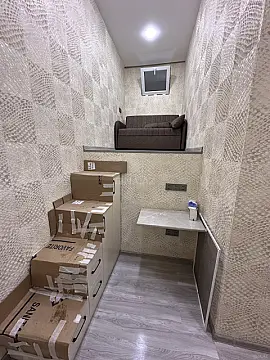 Kirayə verilir 1 otaqlı ofis 12 m²