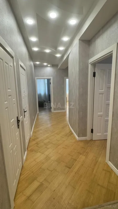 Kirayə verilir 3 otaqlı mənzil 120 m²