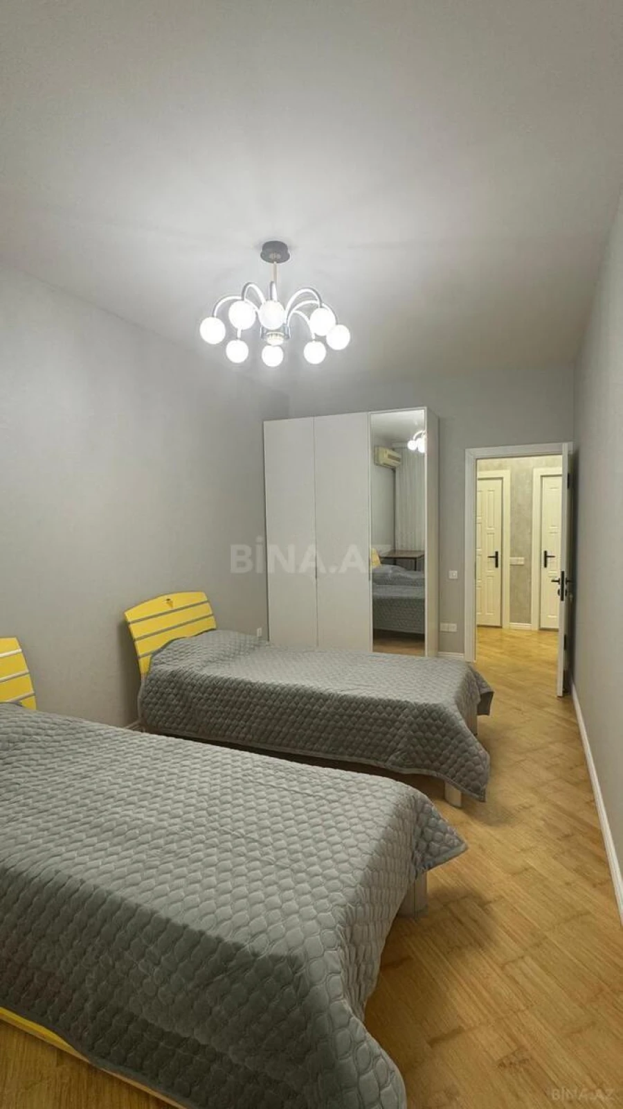 Kirayə verilir 3 otaqlı mənzil 120 m²