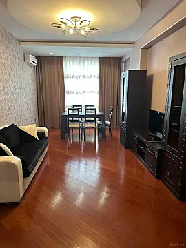 Satılır 2 otaqlı mənzil 95 m²