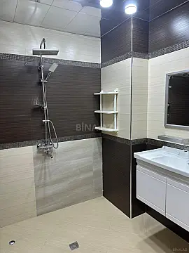 Satılır 2 otaqlı mənzil 95 m²