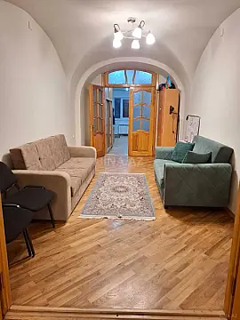 Kirayə verilir 3 otaqlı ofis 70 m²
