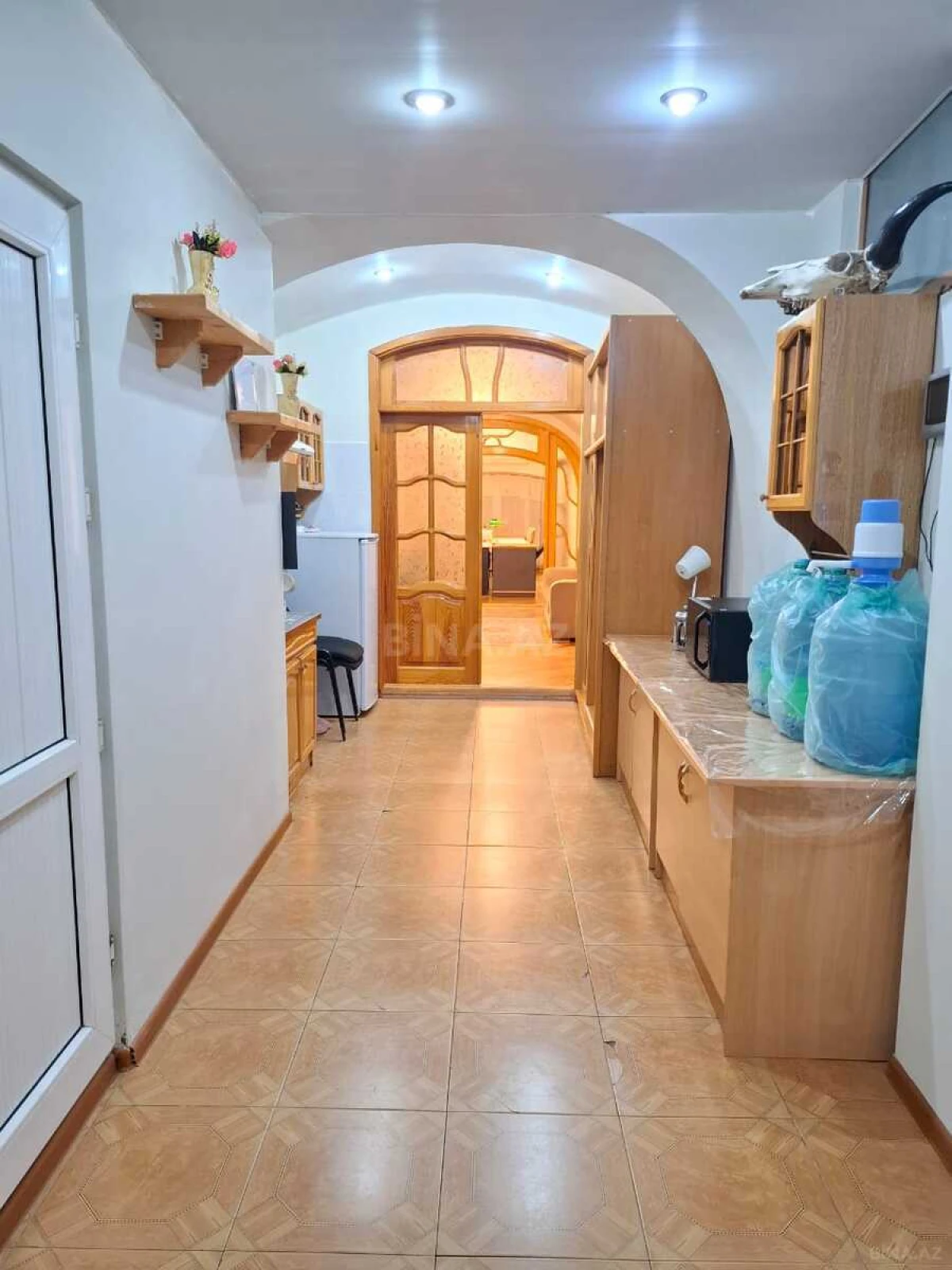 Kirayə verilir 3 otaqlı ofis 70 m²
