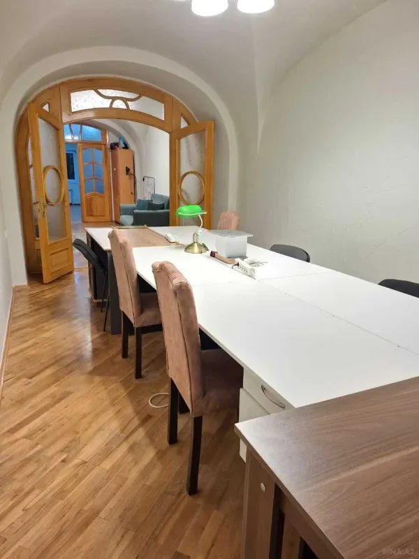 Kirayə verilir 3 otaqlı ofis 70 m²